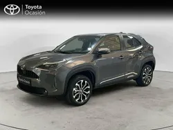 Gris Usado 2023 Toyota Yaris Hybrid Active | 23.500 € (Precio justo)