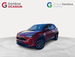 Rojo Usado 2024 Toyota Yaris Hybrid Active | 24.690 € (Un poco caro)