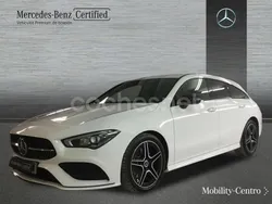 Blanco Usado 2023 Mercedes CLA200 Shooting Brake Familiar | 40.900 € (Caro)