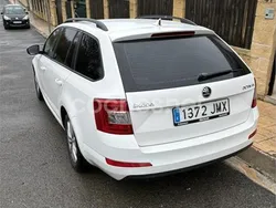 Blanco Usado 2016 Skoda Octavia Active Familiar | 7000 € (Un poco caro)