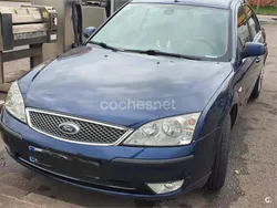 Azul Usado 2005 Ford Mondeo Ghia Berlina | 3300 € (Precio justo)