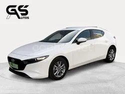 Blanco Usado 2024 Mazda 3 Prime-Line Berlina | 23.489 € (Super precio)