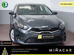 Gris Usado 2023 Kia Ceed Utilitario | 19.890 € (Un poco caro)