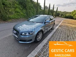 Gris / plata Usado 2009 Audi A3 Sportback Ambiente Berlina | 10.990 € (Precio justo)