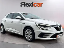 Blanco Usado 2021 Renault Mégane IV Intens Berlina | 14.390 € (Precio justo)