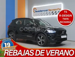 Negro Usado 2020 Volvo XC40 R-Design SUV | 26.700 € (Caro)