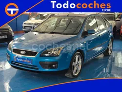 Azul Usado 2006 Ford Focus Trend Berlina | 4499 € (Precio justo)