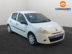 Blanco Usado 2013 Renault Clio IV Authentique Berlina | 6350 € (Buen precio)