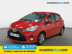 Rojo Usado 2016 Toyota Yaris Active Utilitario | 8950 € (Buen precio)