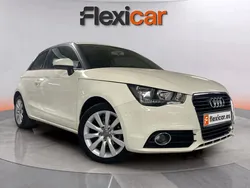 Blanco Usado 2014 Audi A1 Ambition Utilitario | 9990 €