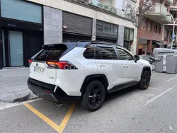 Blanco Usado 2019 Toyota RAV4 Hybrid SUV | 33.500 € (Caro)