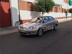 Beige Usado 2004 Toyota Avensis Executive Berlina | 3690 € (Precio justo)