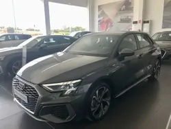 Nuevo 2024 Audi A3 Sportback e-tron Berlina | 44.900 €