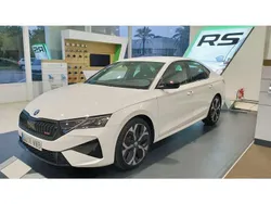 Nuevo 2025 Skoda Octavia RS Utilitario | 38.790 € (Buen precio)