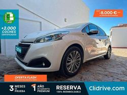 Blanco Usado 2016 Peugeot 208 GT-line Utilitario | 5690 € (Buen precio)