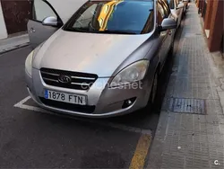 Gris / plata Usado 2007 Kia Ceed Active Berlina | 3299 € (Un poco caro)