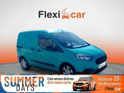 Verde Usado 2019 Ford Tourneo Courier Ambiente Monovolumen | 8190 € (Precio justo)