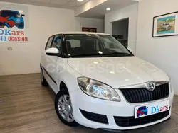 Blanco Usado 2013 Skoda Fabia Active Berlina | 6790 € (Precio justo)