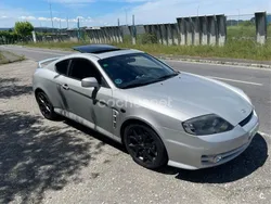 Gris / plata Usado 2006 Hyundai Coupé Coupe | 6000 €