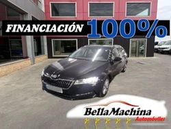 Negro Usado 2021 Skoda Superb Ambition Familiar | 21.350 € (Precio justo)