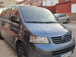 Gris / plata Usado 2004 VW Multivan Comfortline Monovolumen | 4500 €
