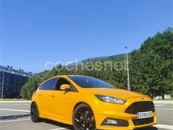 Naranja Usado 2017 Ford Focus ST Berlina | 23.000 € (Caro)