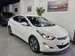 Blanco Usado 2015 Hyundai Elantra Utilitario | 10.500 € (Precio justo)
