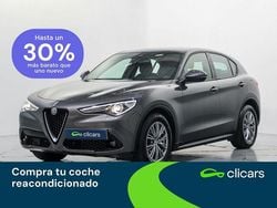 Gris / plata Usado 2022 Alfa Romeo Stelvio Super SUV | 27.290 € (Precio justo)