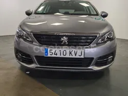Gris / plata Usado 2019 Peugeot 308 Style Familiar | 13.900 € (Caro)