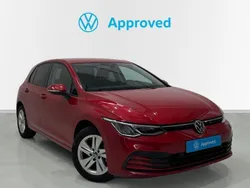 Rojo Usado 2021 VW Golf VIII Life Utilitario | 20.990 € (Precio justo)