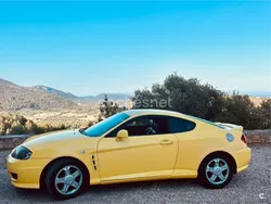 Amarillo Usado 2005 Hyundai Coupé Coupe | 3999 €