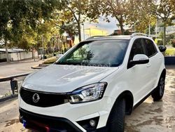 Blanco Usado 2016 Ssangyong (KGM) Korando Limited SUV | 12.000 € (Precio justo)
