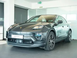 Gris volcano metalizado Usado 2025 Porsche Macan SUV | 93.500 €