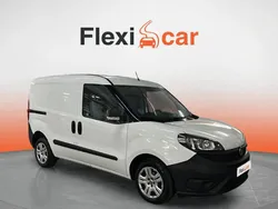 Blanco Usado 2022 Fiat Doblò Easy Monovolumen | 12.390 € (Super precio)