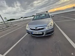 Gris / plata Usado 2006 Opel Vectra Elegance Berlina | 2300 € (Buen precio)