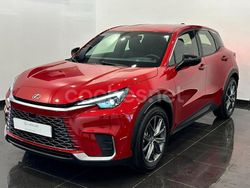 Rojo Usado 2024 Lexus LBX SUV | 34.900 € (Precio justo)