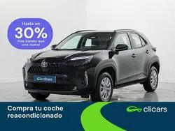 Negro Usado 2024 Toyota Yaris Cross Active SUV | 24.690 € (Precio justo)
