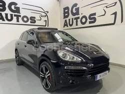 Negro Usado 2012 Porsche Cayenne SUV | 20.999 € (Precio justo)