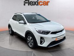 Blanco Usado 2023 Kia Stonic SUV | 14.990 € (Precio justo)