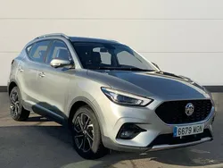 Gris / plata Usado 2023 MG ZS Luxury Berlina | 15.500 € (Precio justo)