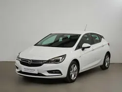 Blanco Usado 2019 Opel Astra Selective Berlina | 12.490 € (Precio justo)