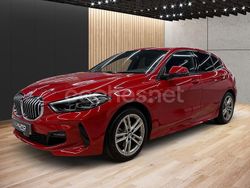 Rojo Usado 2024 BMW 118 Comfort Edition Utilitario | 30.990 € (Un poco caro)