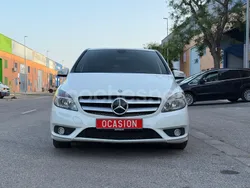 Blanco Usado 2014 Mercedes B180 Monovolumen | 9990 € (Super precio)