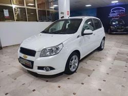 Blanco Usado 2010 Chevrolet Aveo LT Utilitario | 4200 € (Buen precio)