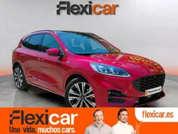 Granate Usado 2022 Ford Kuga ST-Line SUV | 28.990 € (Precio justo)