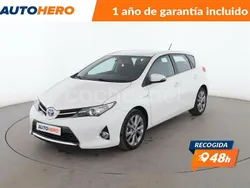 Blanco Usado 2013 Toyota Auris Hybrid Active Berlina | 13.699 € (Precio justo)