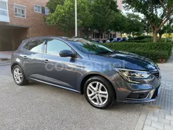 Gris / plata Usado 2019 Renault Mégane IV Business Berlina | 10.900 € (Precio justo)