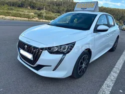 Blanco Usado 2020 Peugeot 208 Active Utilitario | 9000 € (Precio justo)