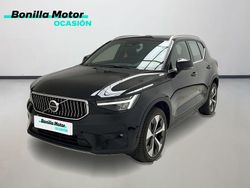 Negro Usado 2023 Volvo XC40 Plus SUV | 35.990 € (Precio justo)
