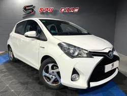 Blanco Usado 2015 Toyota Yaris Hybrid Advance Berlina | 11.999 € (Un poco caro)